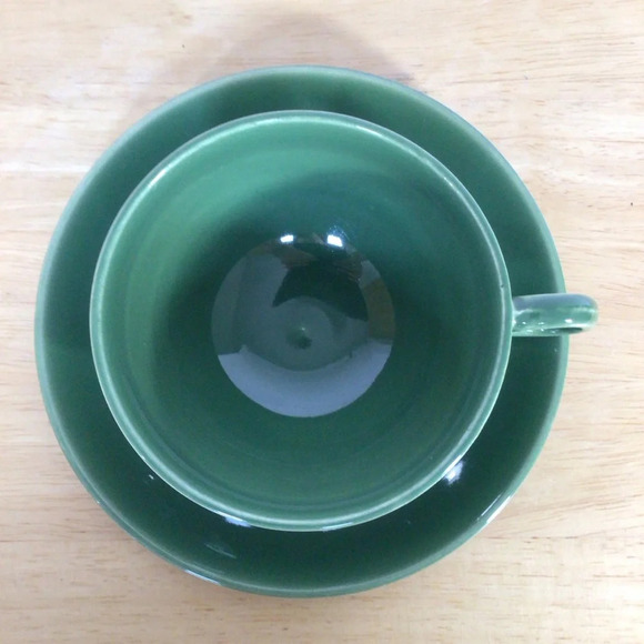 Vintage Universal Ballerina Oven-Proof Green Cup and Saucer Set - Picture 5 of 8